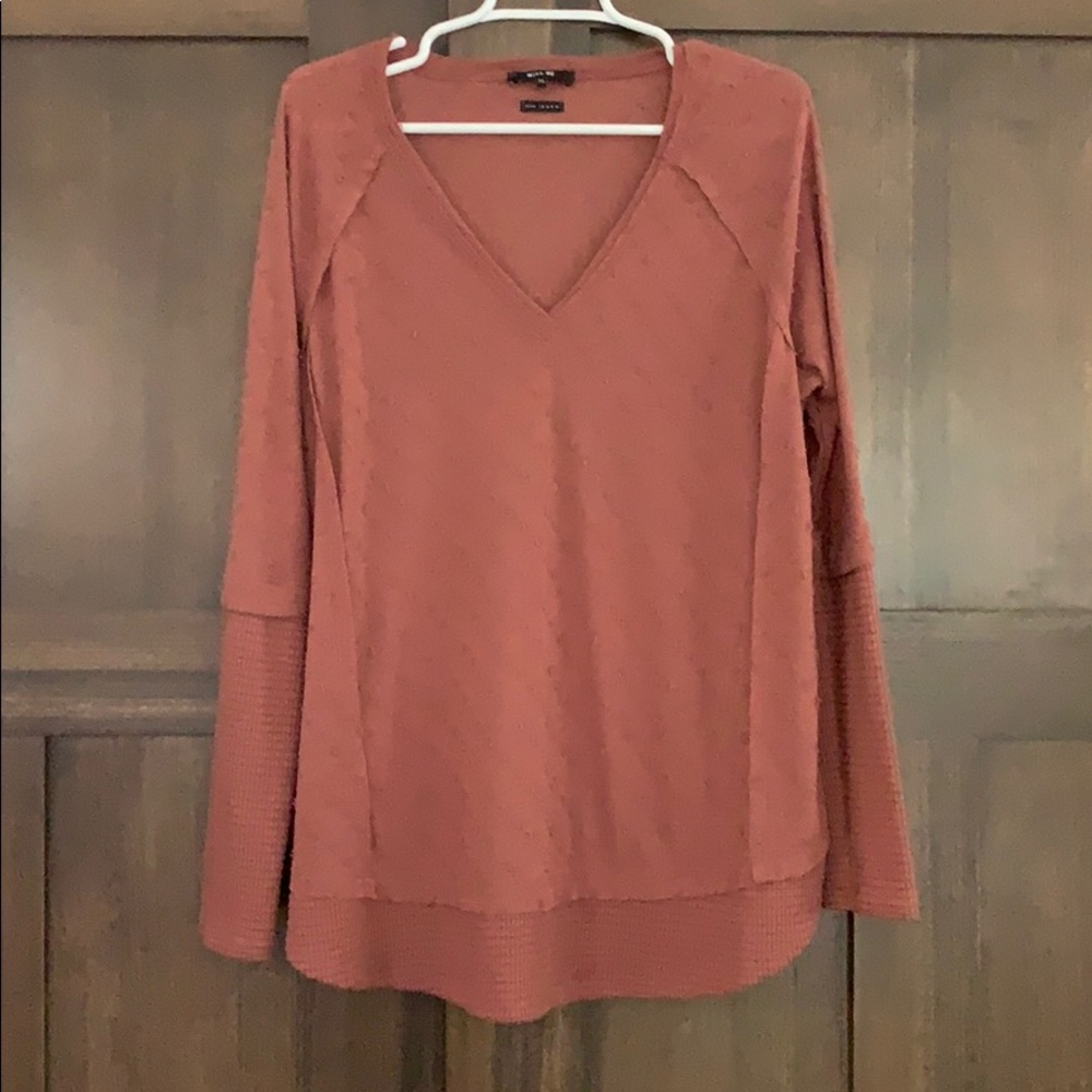 Miss Me Long-Sleeved Textured Top